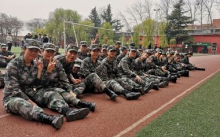 天津市宝坻区叛逆孩子军事化管理学校，孩子不去学校？先找原因，再做评估！