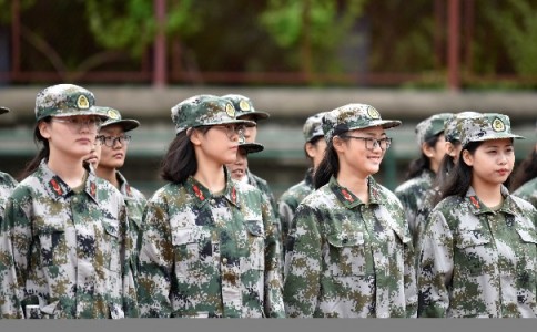 清远市连南瑶族自治县叛逆小孩全封闭管理学校，青春期只有一次，别用错方法！-第2张图片-旻正励志