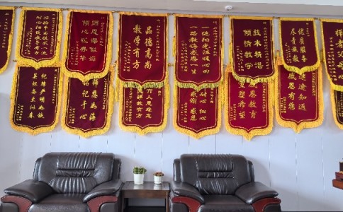 北海市铁山港区逃学矫正学校十家学校老家长反馈可参考,评价不夸大!-第2张图片-旻正励志 北海市铁山港区逃学矫正学校十家学校老家长反馈可参考,评价不夸大!-第2张图片-旻正励志